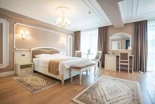 Отель Hotel Gabriela Вишеу-де-Сус Двухместный номер с двуспальной кроватью и дополнительной кроватью-15